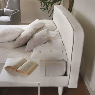 dettaglio testata letto matrimoniale guendalina ecopelle